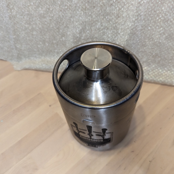 Mini keg Cummings 64oz - Picture 3 of 7